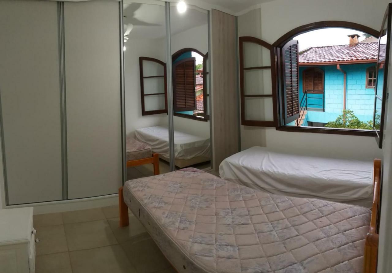 Casa Azul Itagua 5 Dorms - Wi-fi Casa de férias *